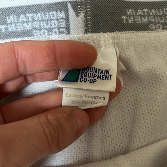 Ski base layer - Picture 4 of 4